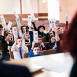 Elevii cer ca restricțiile impuse în școli să fie ridicate treptat, iar noile măsuri să fie anunțate din timp