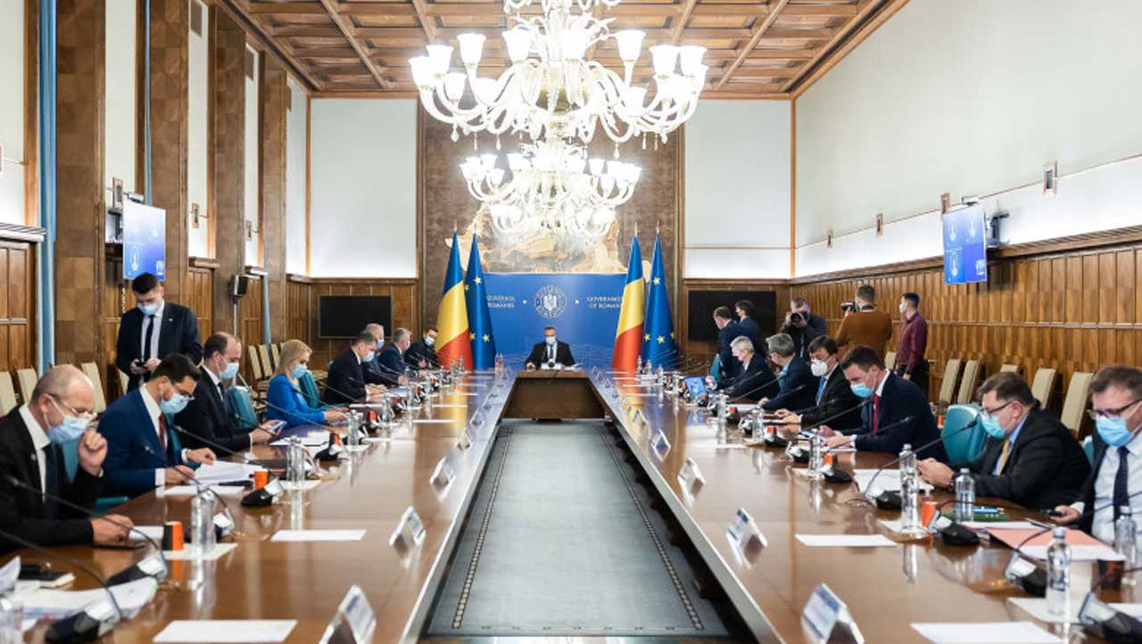 Guvernul dublează alocația zilnică pentru elevii participanți la olimpiadele naționale școlare