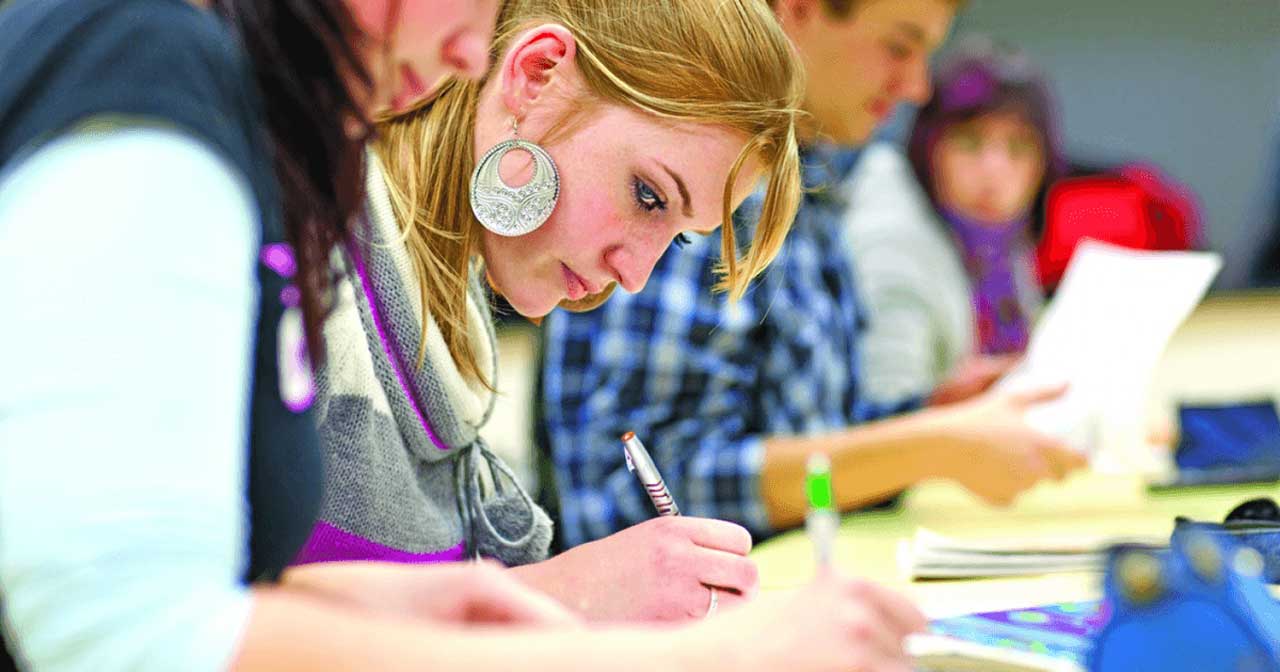 Cursuri de vară gratuite în Statele Unite al Americii pentru liceeni