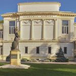 Institutul De Lingvistică al Academiei Române anunță apariția primului volum dintr-o colecție adresată elevilor și profesorilor de Limba și literatura română