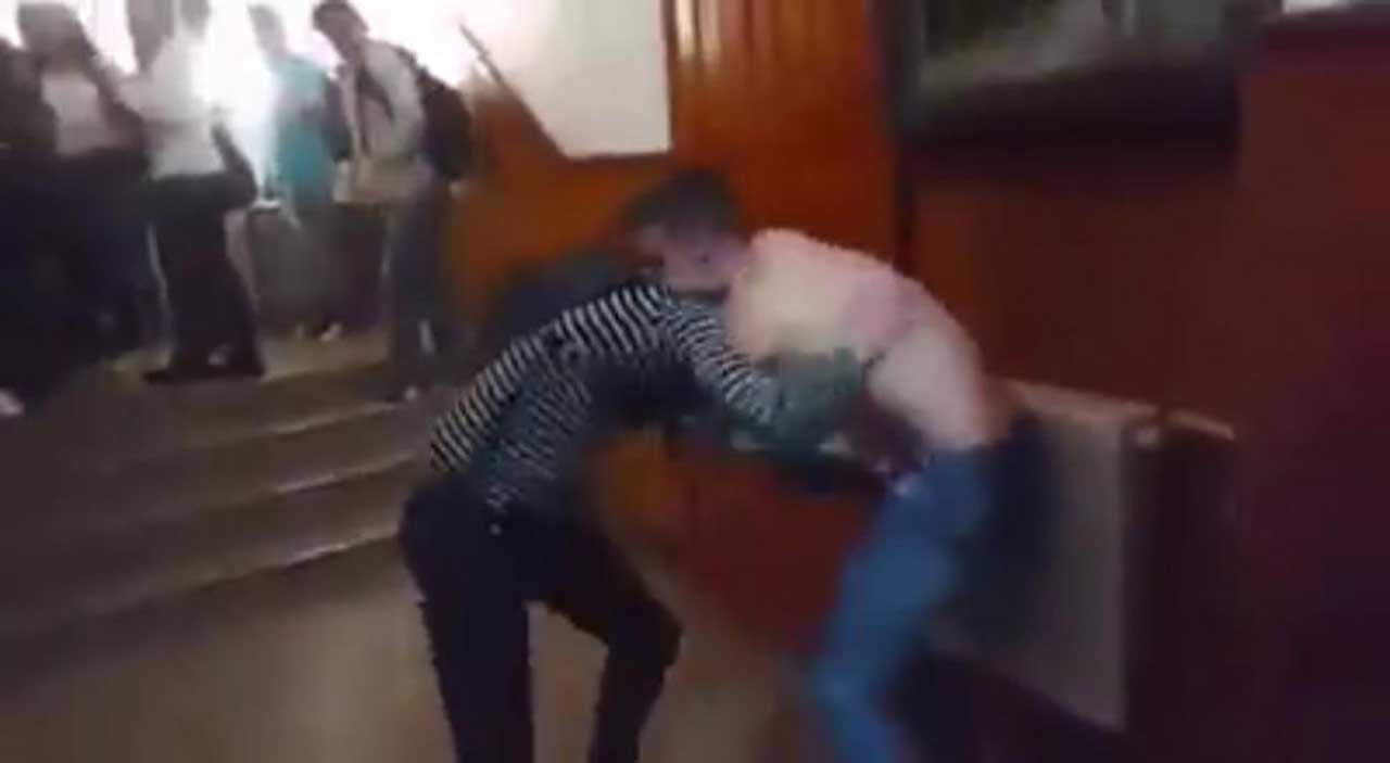 Tribuna învățământului, singura publicație centrală print în topul reflectării violenței din școli