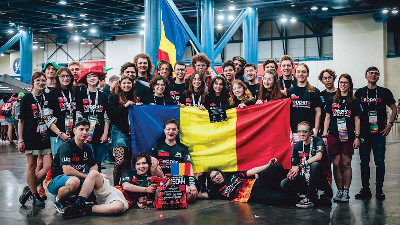 Studenți și elevi români pe podiumul competițiilor mondiale
