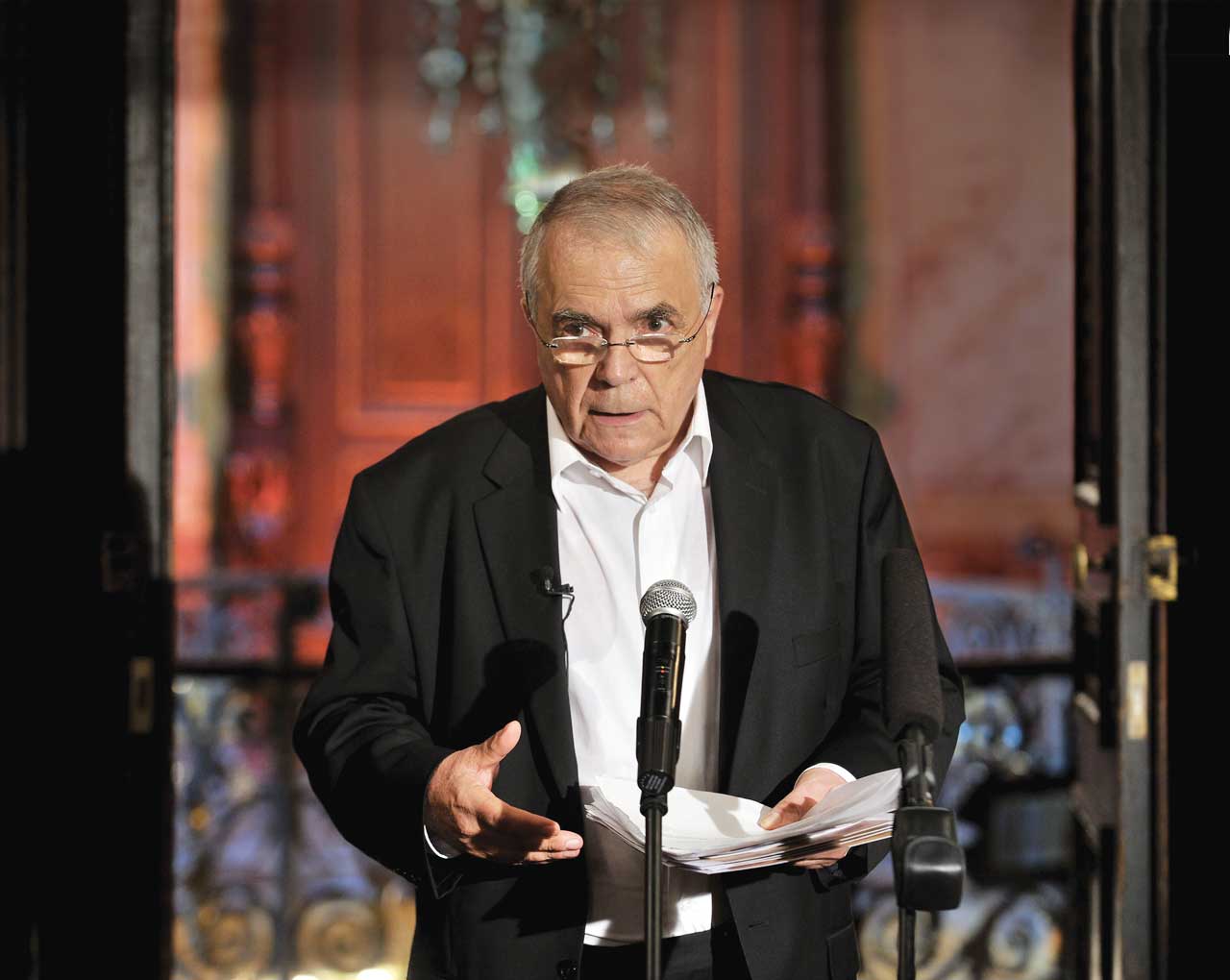 IN MEMORIAM: NICOLAE MANOLESCU
