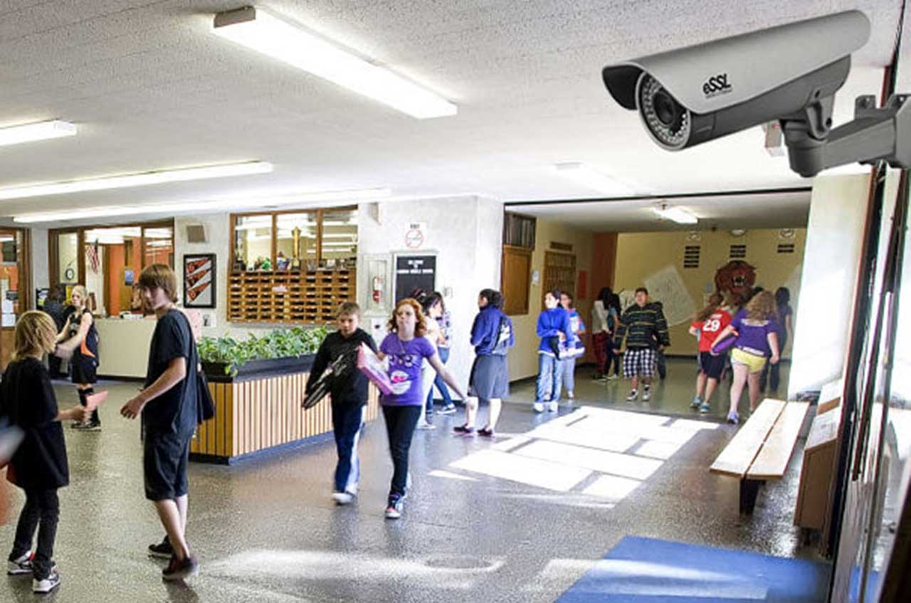 Sindicatele din Educație nu sunt de acord cu camerele de supraveghere audio-video fără acordul părinților și al profesorilor