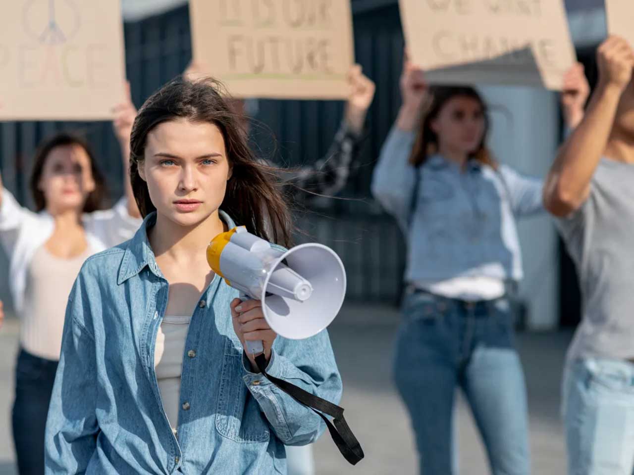 Studenții din marile centre universitare din țară se vor alătura, luni, 29 septembrie, protestelor de la București