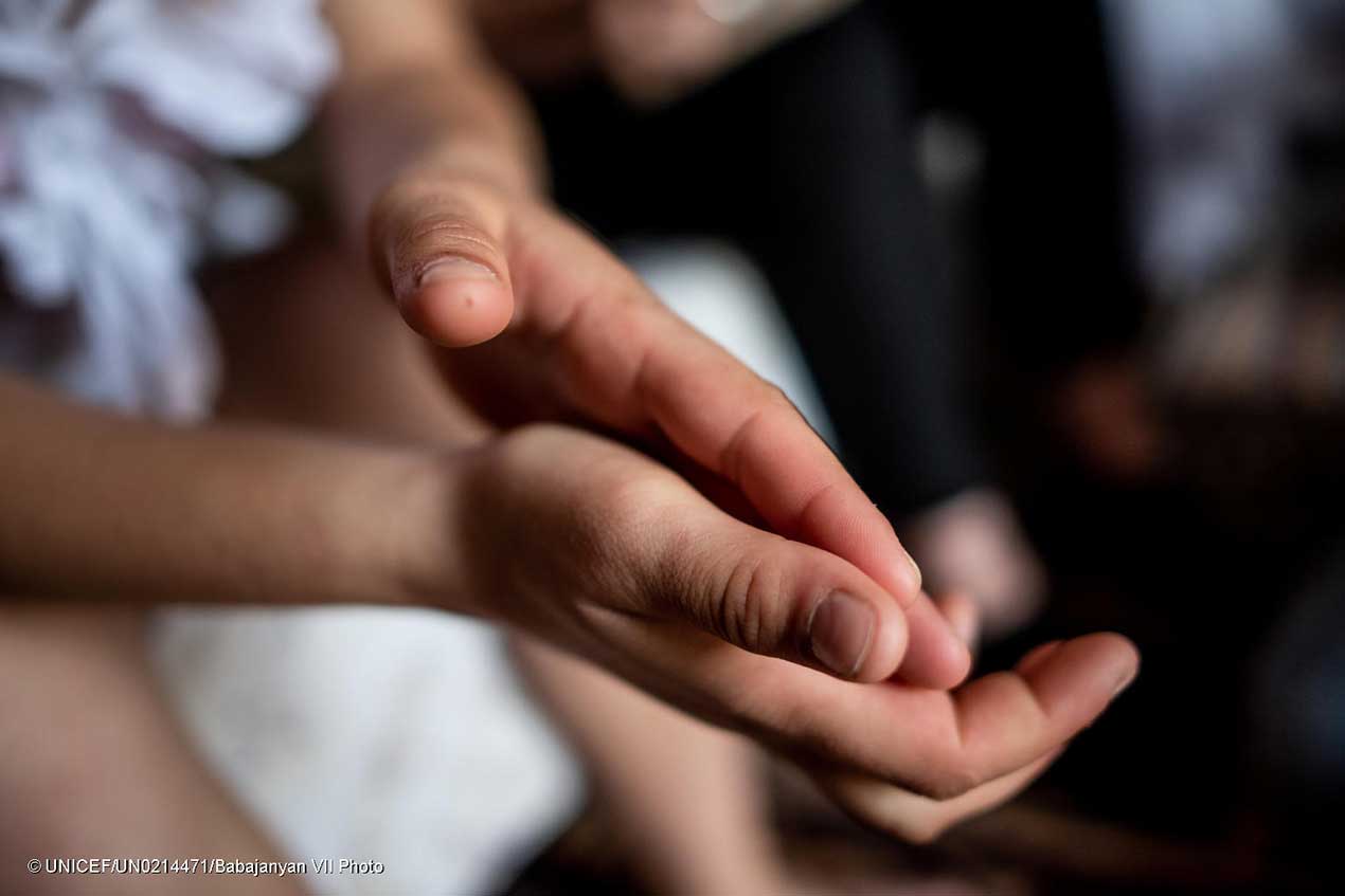În Europa și Asia Centrală, două treimi dintre copii sunt supuși disciplinării violente acasă