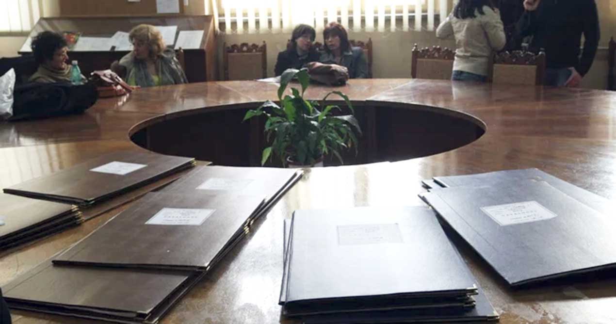 Federațiile sindicale condamnă amânarea cu un an a plății unor drepturi stabilite prin hotărâri judecătoreşti