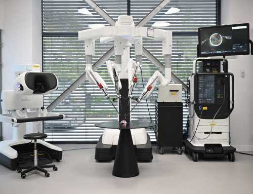 Formare, educație și inovație pentru chirurgie robotică de ultimă oră