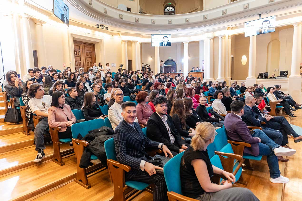 22 de licee și colegii economice au devenit Colegii de Antreprenoriat