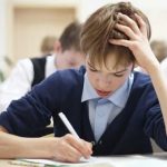 Elevii premianți la olimpiade se înscriu la liceu fără susținerea evaluării naționale