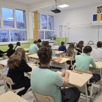 Simularea Evaluării Naționale: Elevii află notele la testări